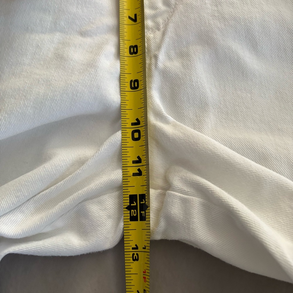 Gloria Vanderbilt Women's White Amanda Classic Rise Capri Jean 12 Cuffed - Picture 7 of 8